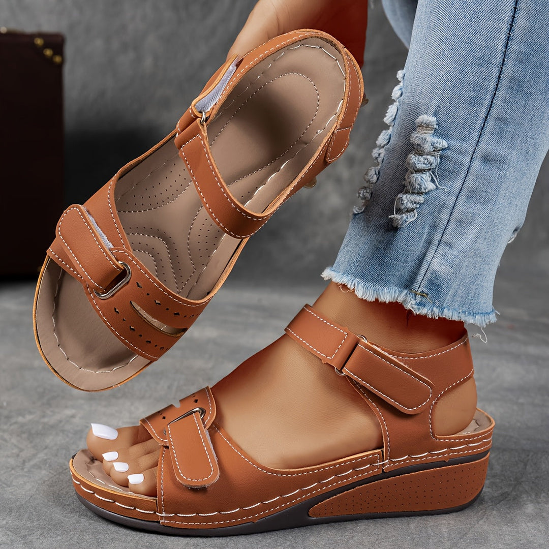 Cortney | Trendy Orthopedic Sandal