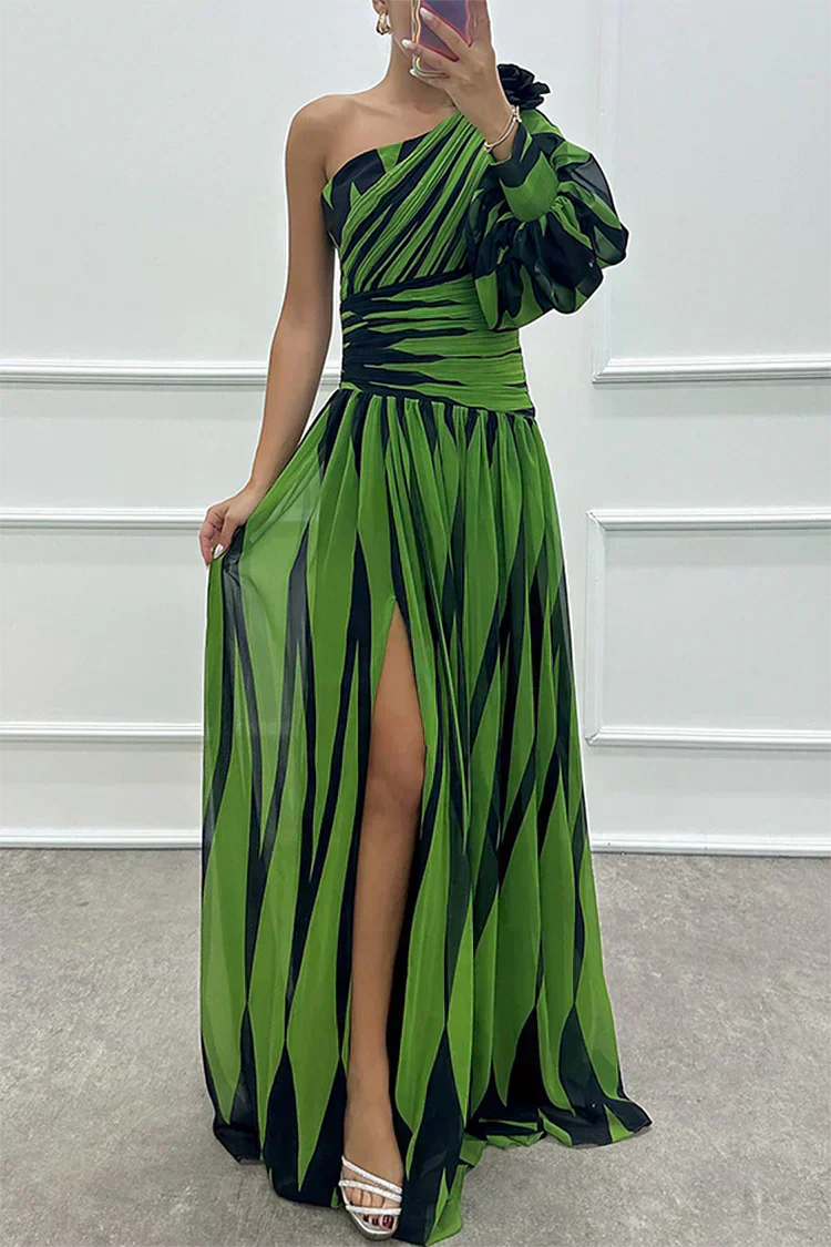 Shiloh | Elegant Striped Maxi Dress with One Shoulder