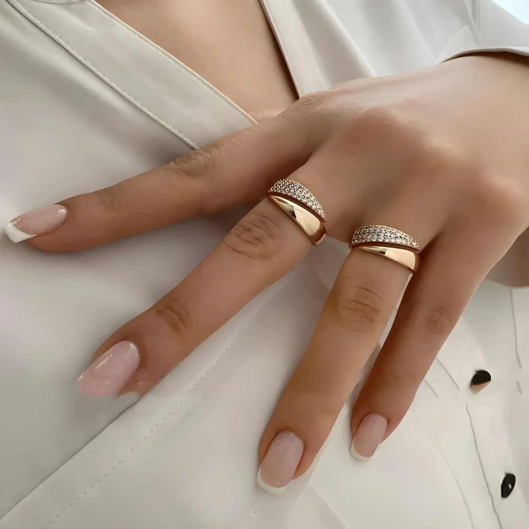 Hallie | Elegant Ring with Sparkling Stones (Buy 1 Get 1 FREE)