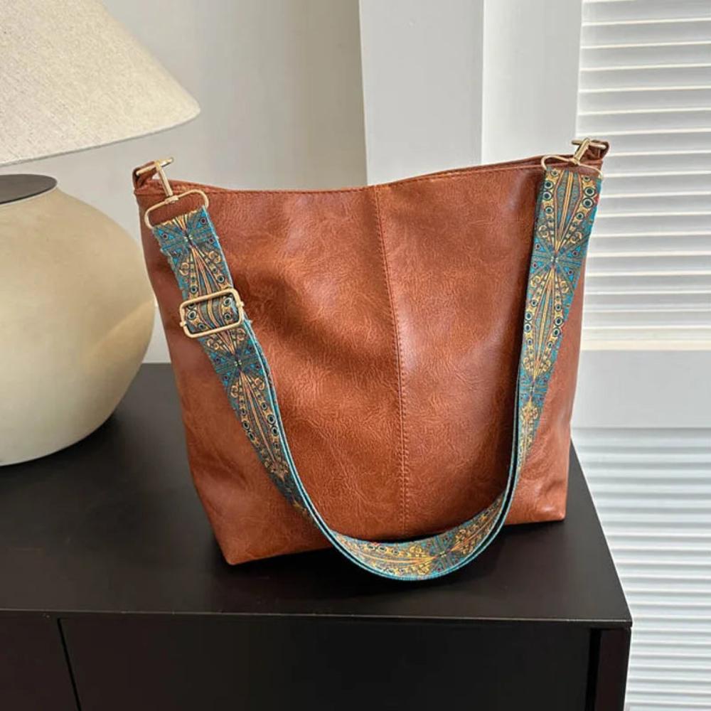 Chelsey | Leather Shoulder Bag