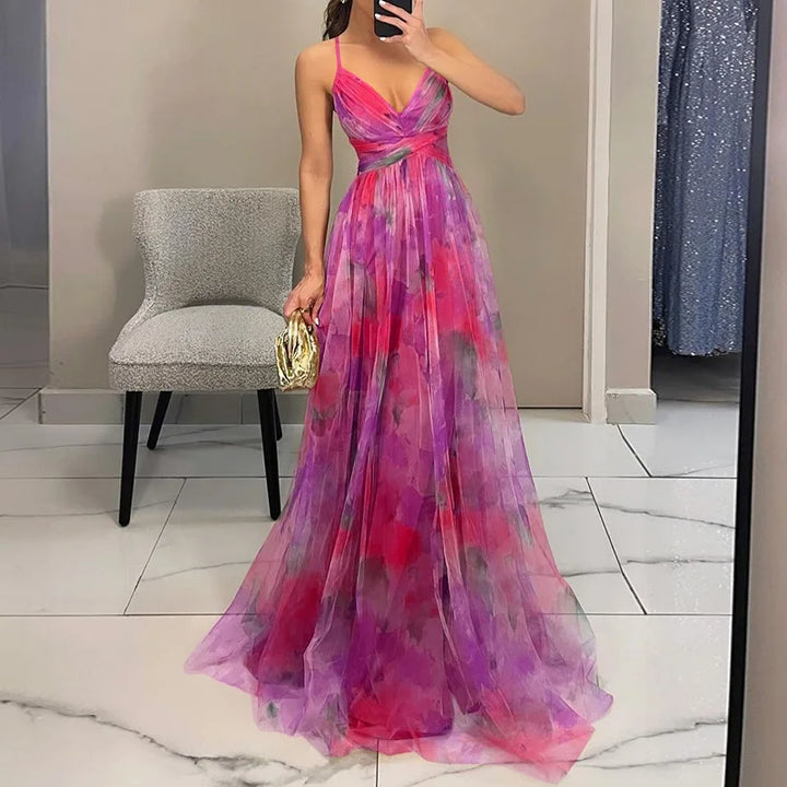Genevieve | Charming Maxi Dress with Floral Print