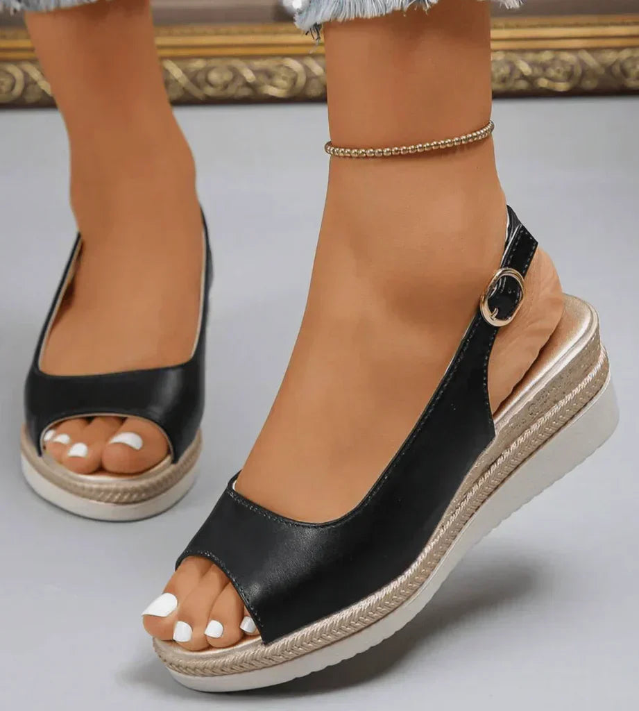 Shiena | Orthopedic Sandals