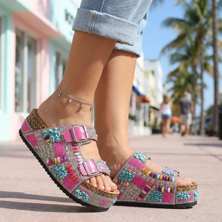 Suzel | Beaded Platform Slides