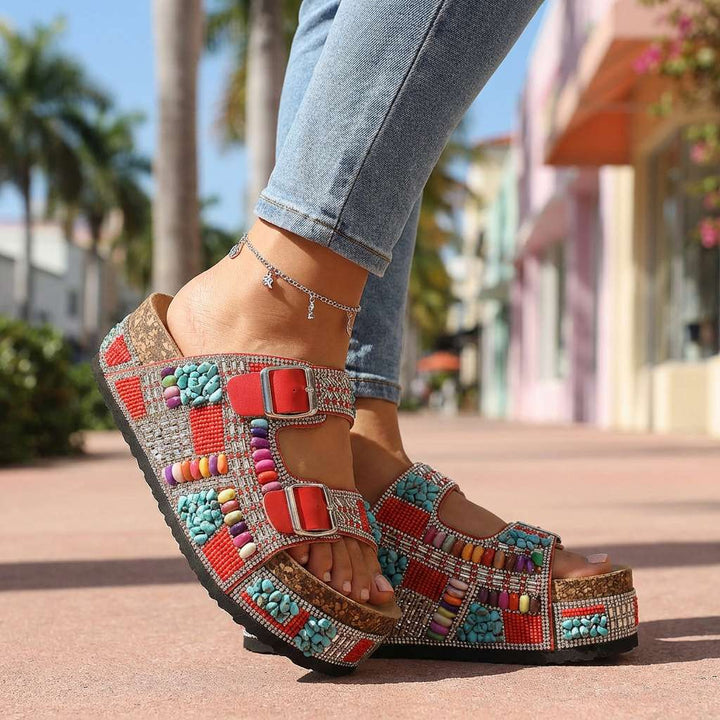 Suzel | Beaded Platform Slides