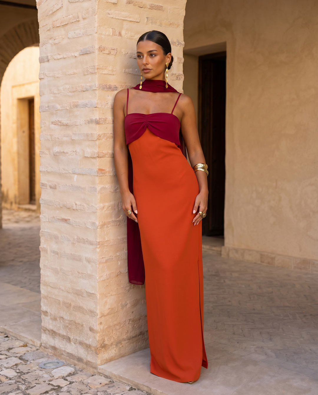 Blythe | Orange dress with red neckline
