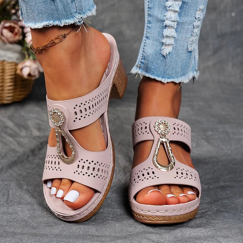 Niana | Orthopedic Sandals