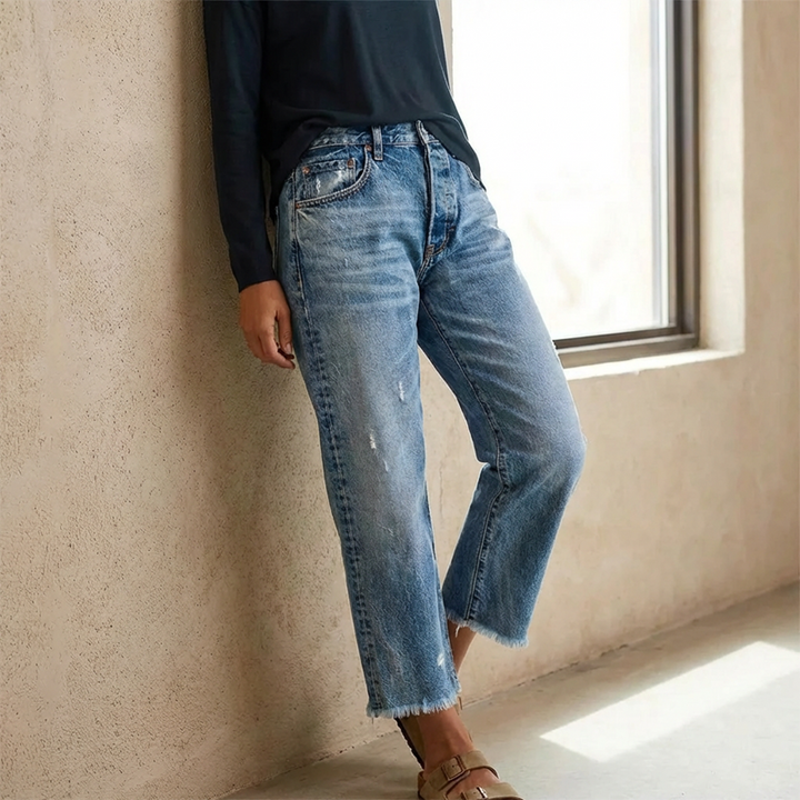 Abbey | Retro Cropped Straight Jeans